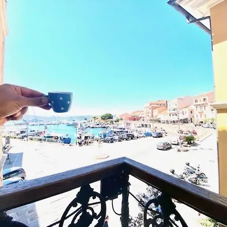 Splendido Nel Centro De La Maddalena (Sassari)