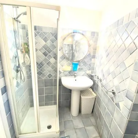 Splendido Nel Centro De La Maddalena Apartment *